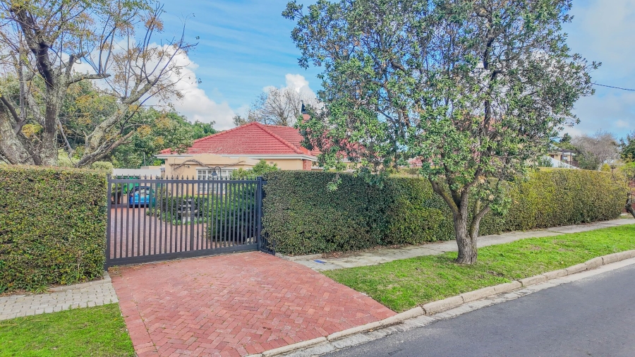 3 Bedroom Property for Sale in Pinelands Western Cape